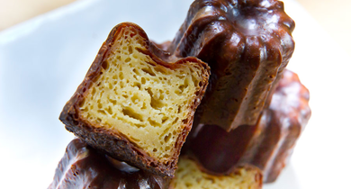 Cannelés bordelais