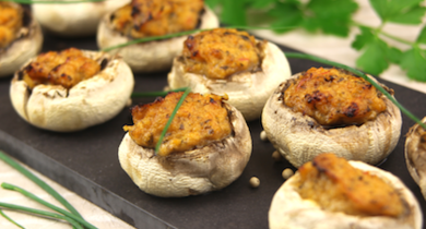 Champignons de Paris farcis au beurre de légumes
