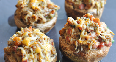 Champignons farcis et gratinés aux 3 fromages Président 