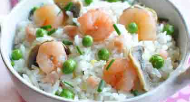Riz cantonais aux crevettes et champignons