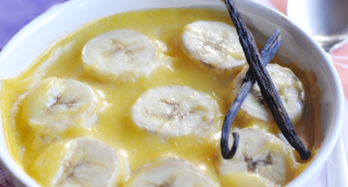 Crème de banane parfumée au rhum