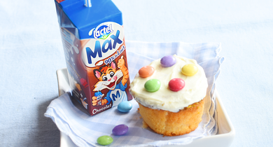 Cupcake Smarties et Lactel Max chocolat