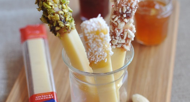 Bâtonnets d'emmental figue pistaches