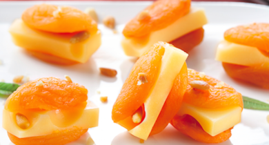 Emmental Grand Affiné et abricots moelleux