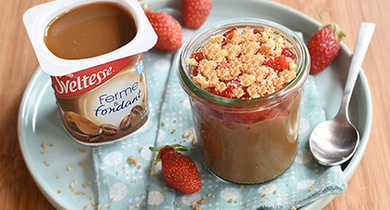 Crumble fraises et Sveltesse café