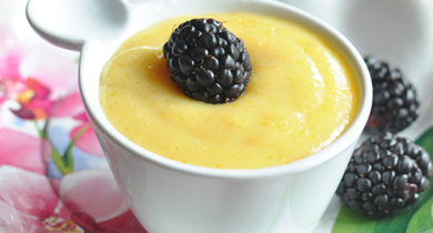 Lait d'amandes aux mûres