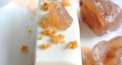 Lingot de Panna Cotta aux marrons glacés et pain d'épices, crème de whisky