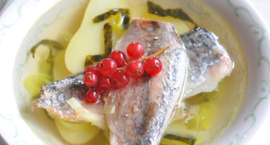 Filets de lisettes et pommes de terre nouvelles