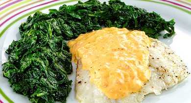 Rascasse florentine et coulis de poivron rouge