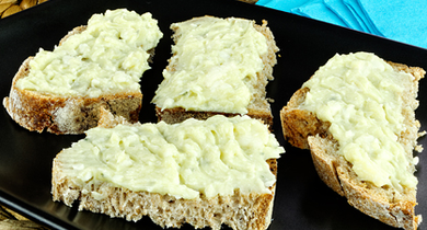 Canapés au Roquefort Société