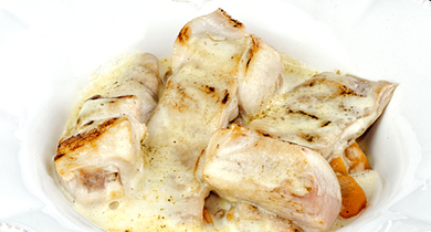 Râbles de lapin gratinés aux carottes