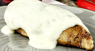 Suprême de volaille, sauce au munster