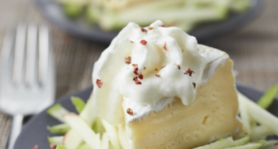 Camembert et chantilly, allumettes de pomme