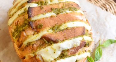 Pain hérisson pesto et mozzarella