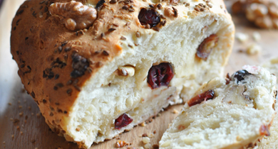 Pain aux fruits secs
