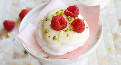 Pavlovas citron, framboises et pistache