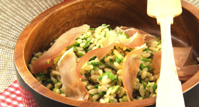 Risotto à la mozzarella, roquette et jambon cru