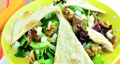 Salade de poulet à la tortilla gratinée