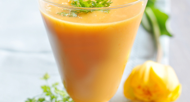 Smoothie bio à la carotte 