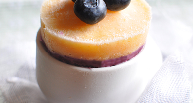 Soufflés Glacés aux Myrtilles et aux Pêches