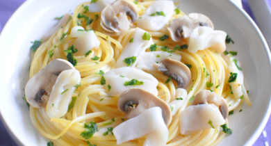 Spaghettis et calamars sautés au beurre persillé Président