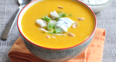 Velouté de carottes au curry et poulet croustillant