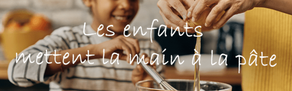 les_enfants_mettent_la_main_a_la_pate