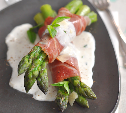 Asperges Vertes Au Jambon De Pays Et Crème Basilic - Envie 