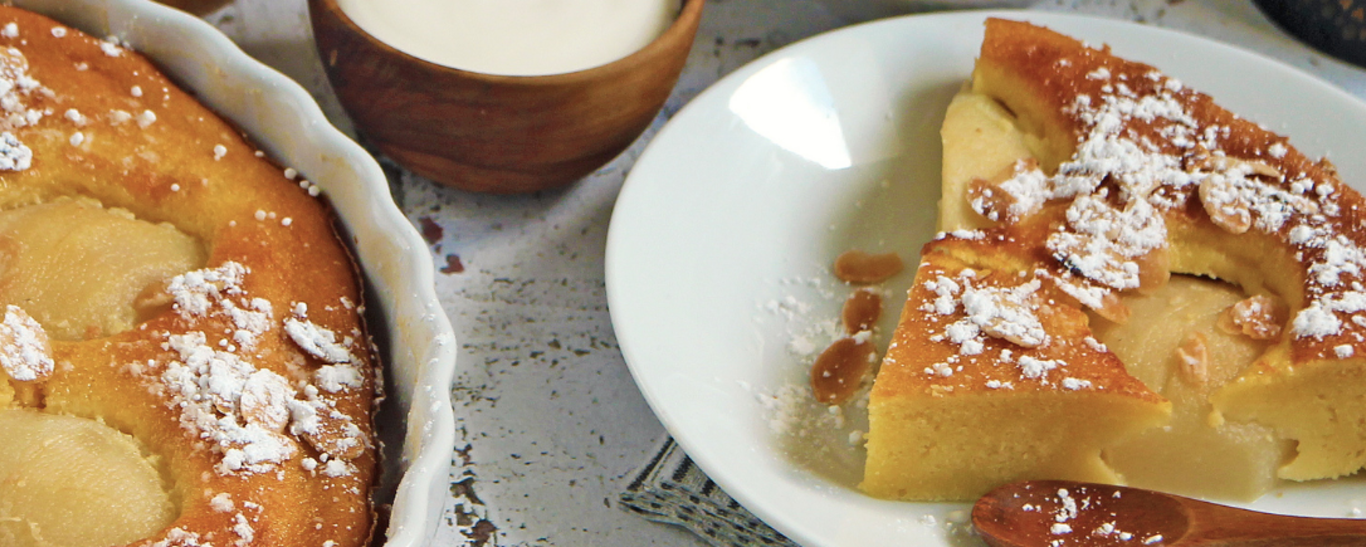 Clafoutis aux poires et amandes torréfiées