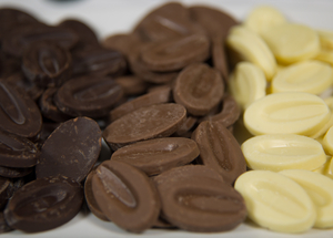Chocolat noir, Chocolat au lait, Chocolat blanc
