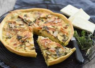 Tarte amandes fines herbes et Brie Le Roitelet