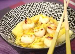Saint-Jacques aux endives caramélisées, jus aux agrumes