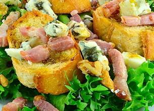Salade au Roquefort Société