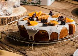 Gâteau au yaourt YAOS, aux épices et fruits séchés