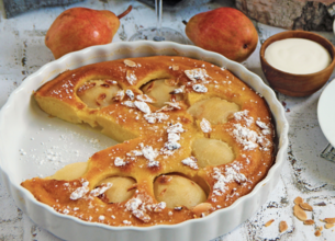 Clafoutis aux poires et amandes torréfiées Bridélice 