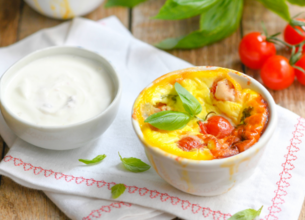 Petits Flans aux Tomates Cerises & Basilic