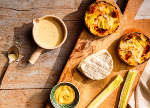 Flan au poireau, camembert de campagne et bacon