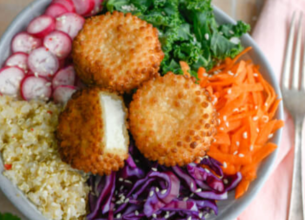 Veggie Bowl aux Palets croustillants au Chèvre Président