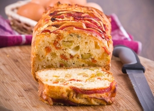 Cake chorizo poivron