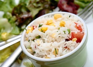 Salade de riz composée