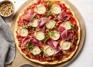 Pizza chèvre et jambon cru