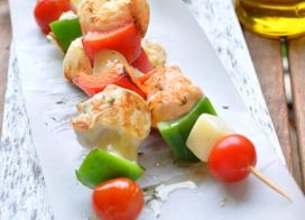 Brochettes au poulet et à la Tomme de Brebis Lou Pérac