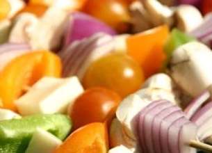 Brochettes multicolores
