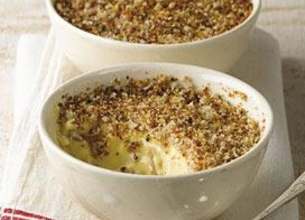 Crème brûlée de camembert aux fritons d'andouille Crème brûlée de camembert aux fritons d'andouille