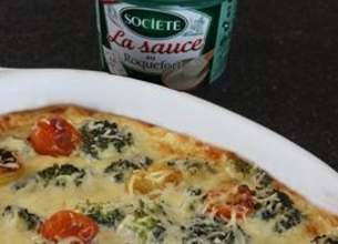 Flan de brocolis à la sauce au roquefort Société