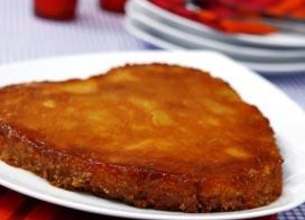 Gâteau de riz et dés d'ananas caramélisés