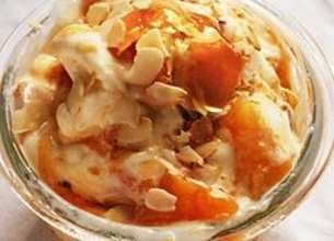 Glace au mascarpone et aux abricots