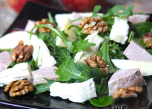La salade normande au Camembert de Campagne et à l’andouille de Vire