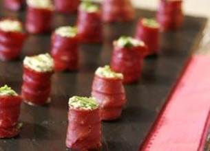 Makis de canard au pesto, chèvre et roquette