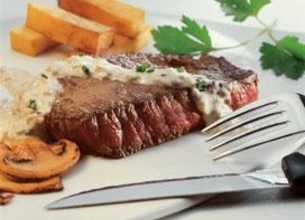 Pavés de boeuf, crème de champignons